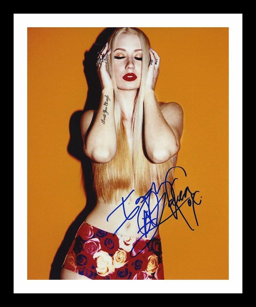 Iggy Azalea Autograph Signed & Framed Photo Poster painting 10