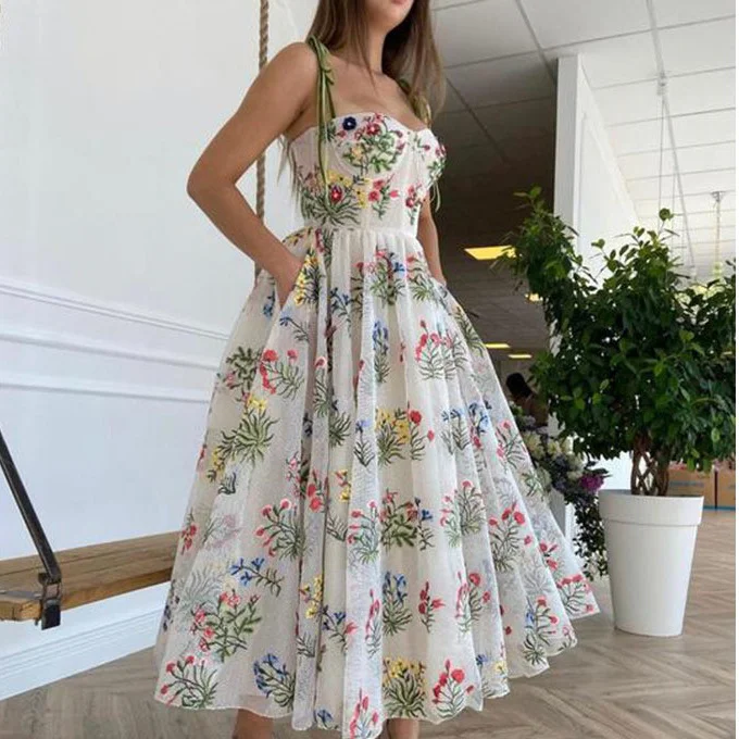 Uveng Uveng Women's Clothing 2025 Spring And Summer Dress New Waist Sexy Cross-Band Sling Skirt Print Dress