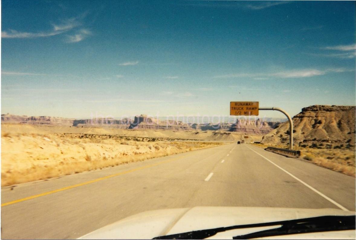 FOUND Photo Poster painting Color EASTERN UTAH Original Snapshot FROM THE CAR 112 9 A