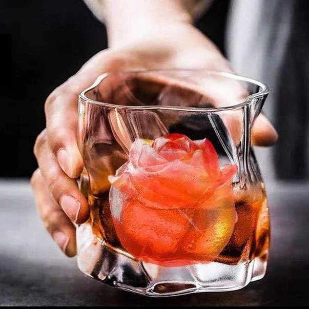 🔥LAST DAY 70% OFF - 3D Rose Shape Ice Cube Mold