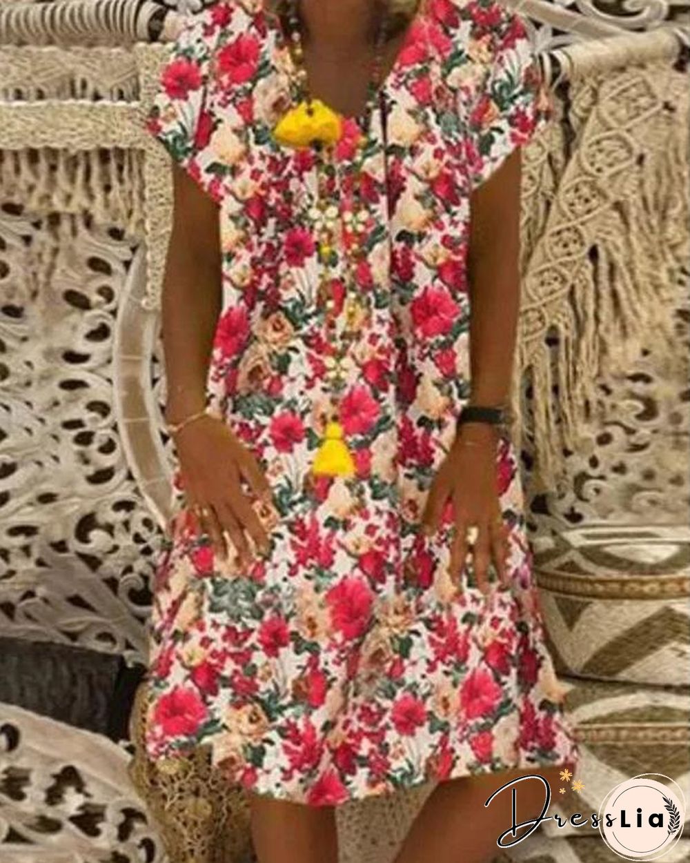Casual Floral Tunic V-Neckline Shift Dress