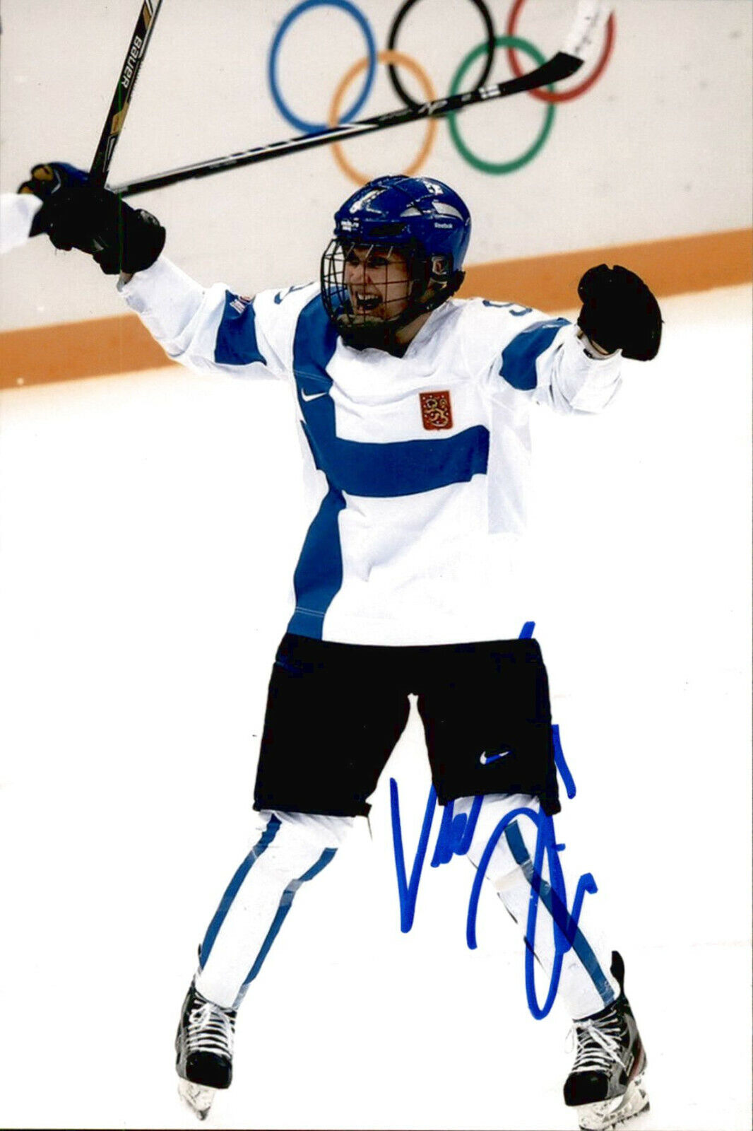 Venla Hovi SIGNED 4x6 Photo Poster painting WOMEN'S HOCKEY / TEAM FINLAND