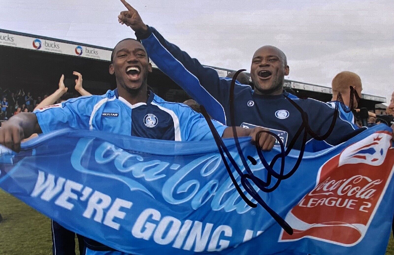 Frank Sinclair Genuine Hand Signed Wycombe Wanderers 6X4 Photo Poster painting