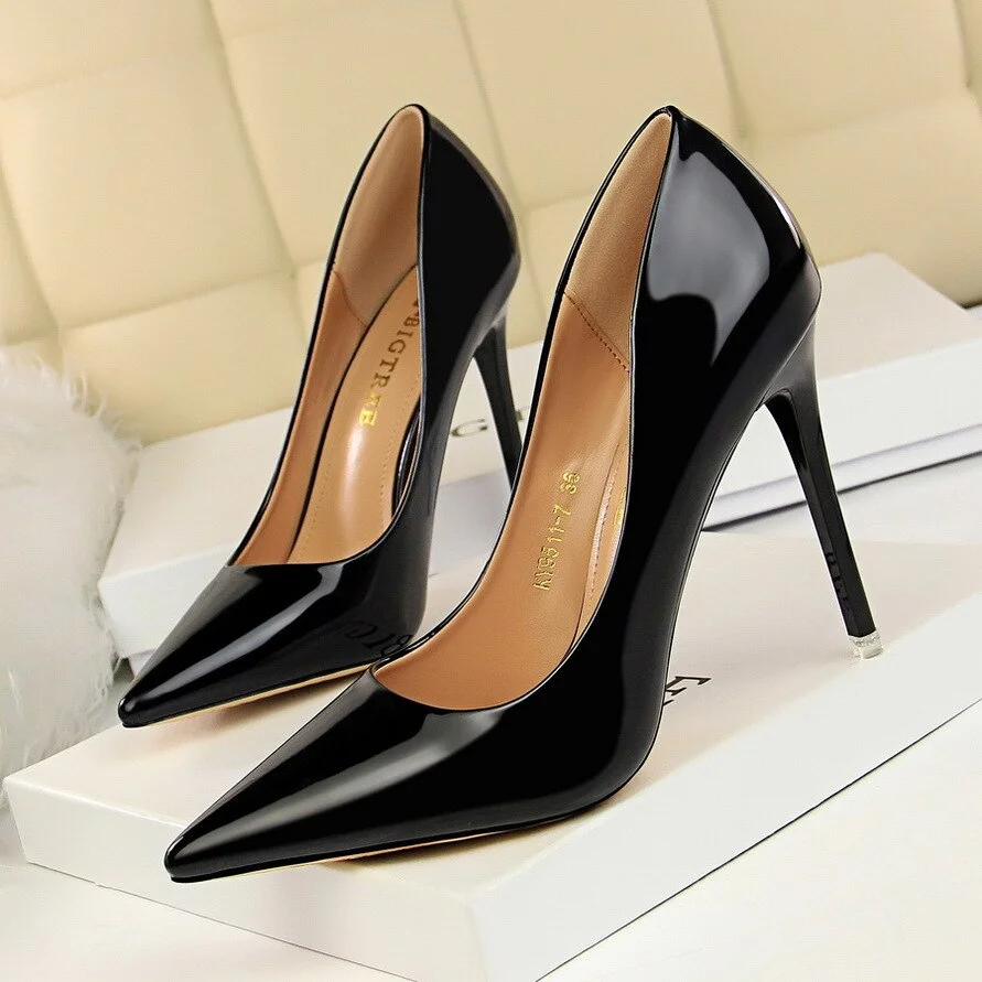 Vstacam 2022 Shoes Woman Pumps Patent Leather High Heels Shoes Women Basic Pump Wedding Shoes Female Stiletto Women Heel Plus Size 43
