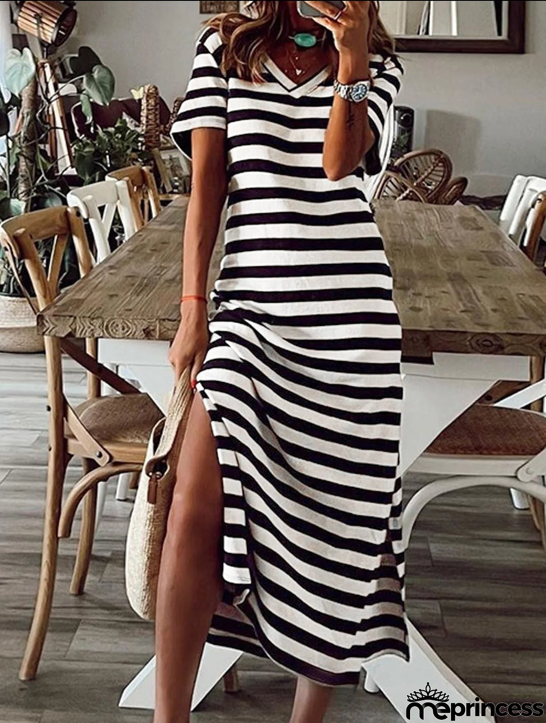 Classic and fresh Dress