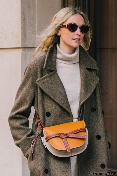 Leather Blet Crossbody Bag