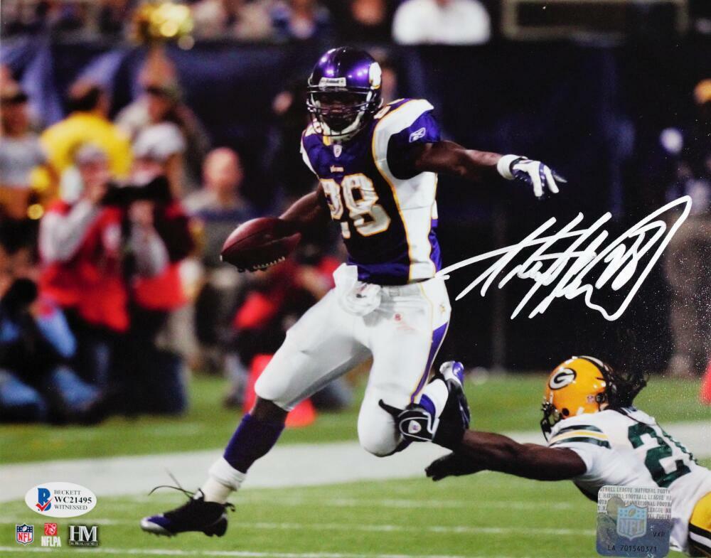 Adrian Peterson Signed Vikings 8x10 Running PF Photo Poster painting - Beckett W Auth *Silver