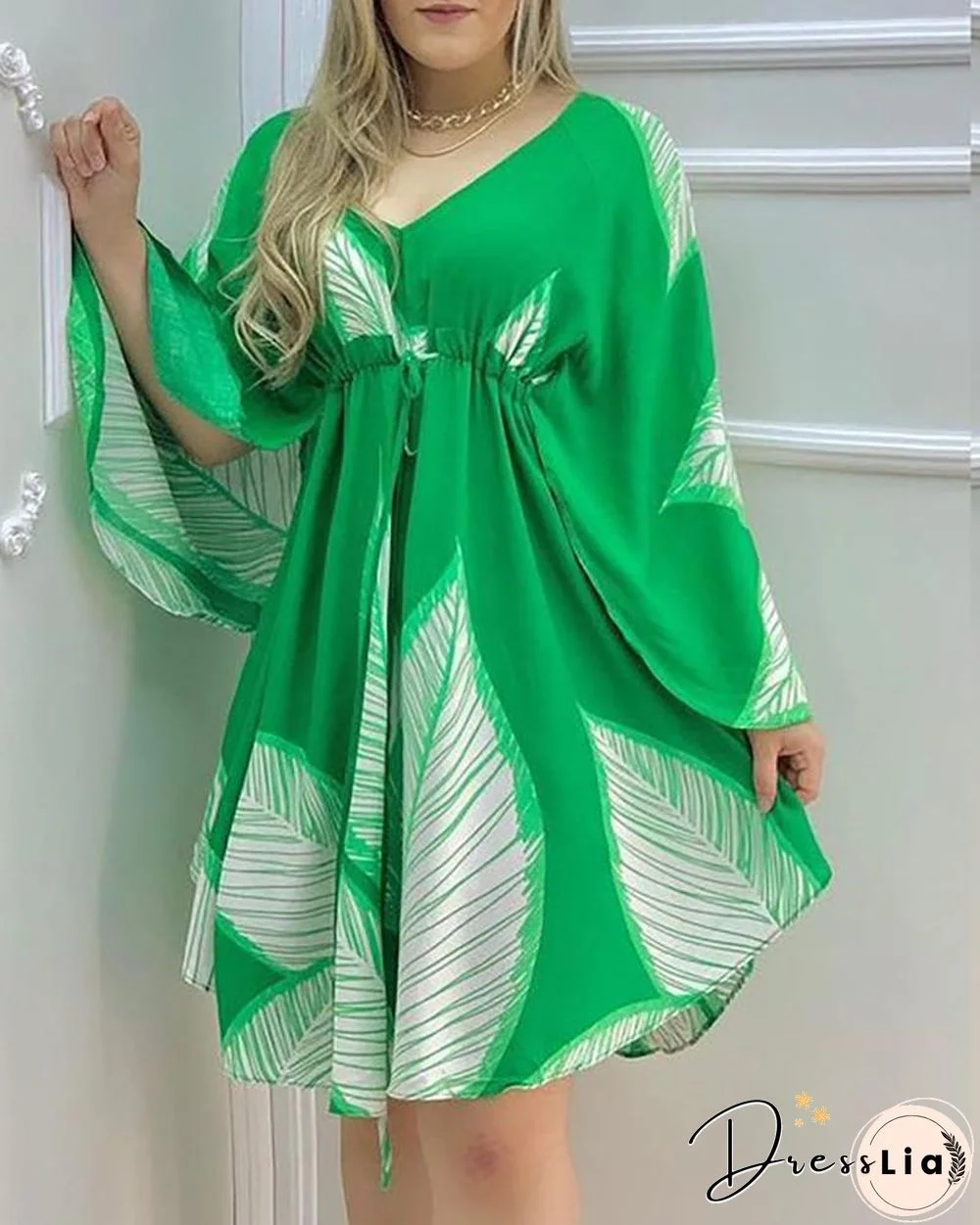 V-neck Long Sleeve Loose Skirt Irregular Dress