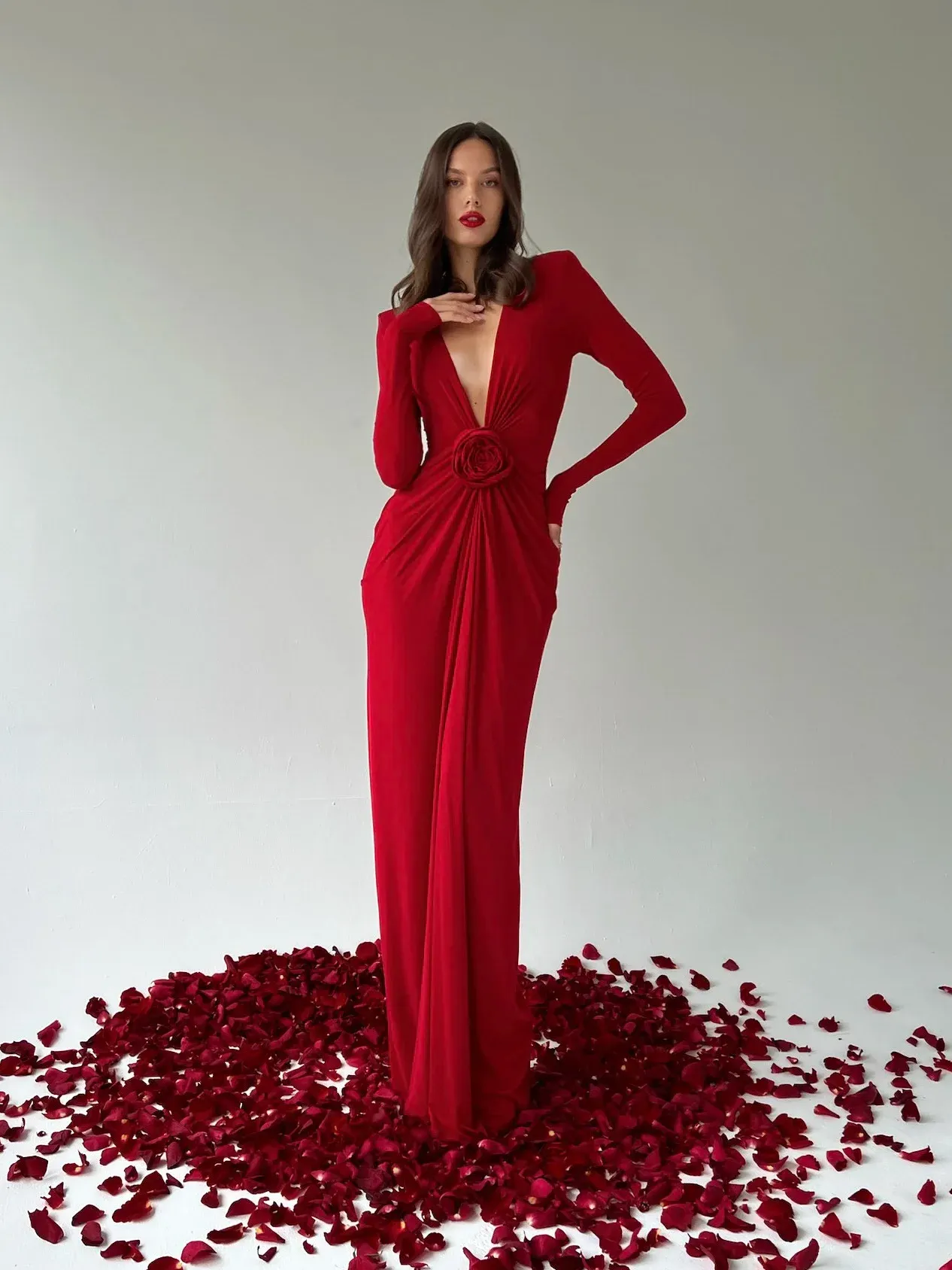 Red Rss Dress Hourglass Long Sleeve Red Rose Dress