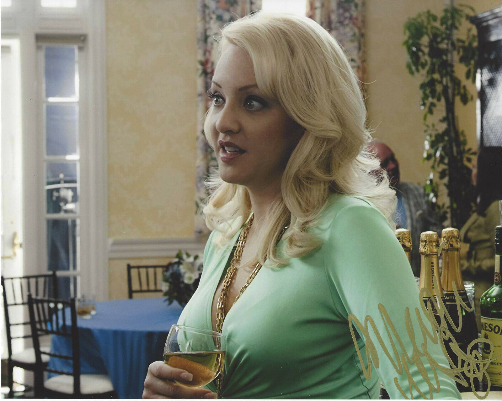 WENDI MCLENDON-COVEY SIGNED AUTHENTIC 'BRIDESMAIDS' 8X10 Photo Poster painting w/COA ACTRESS