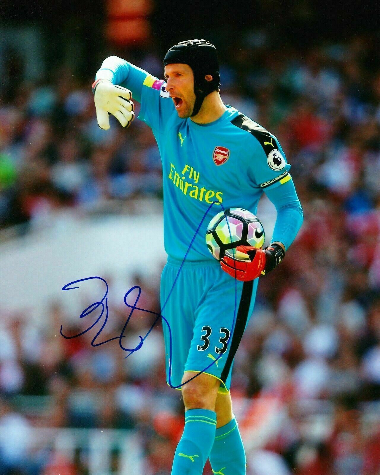 Petr Cech Signed 10X8 Arsenal F.C. Photo Poster painting Autograph AFTAL COA (1115)