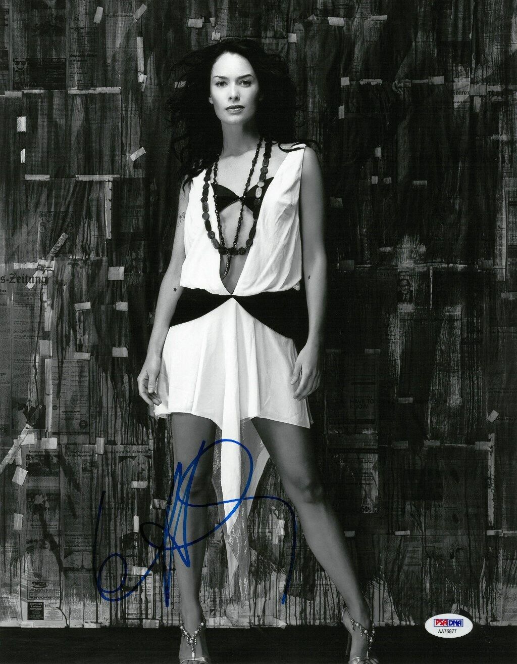 Lena Headey Signed Authentic Autographed 11x14 B/W Photo Poster painting PSA/DNA #AA76877