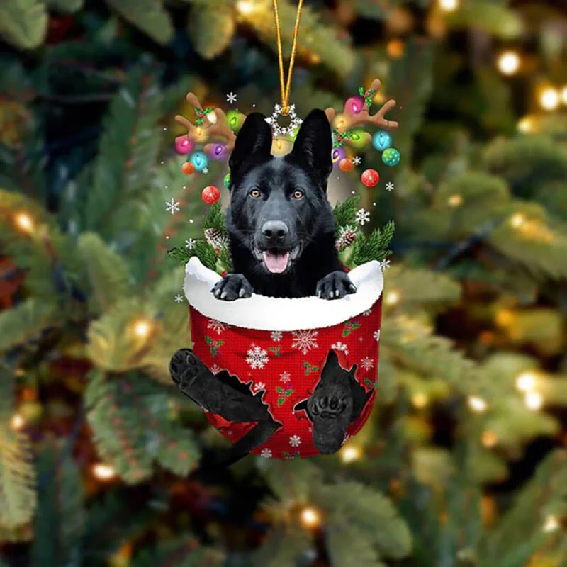 VigorDaily German Shepherd In Snow Pocket Christmas Ornament SP042