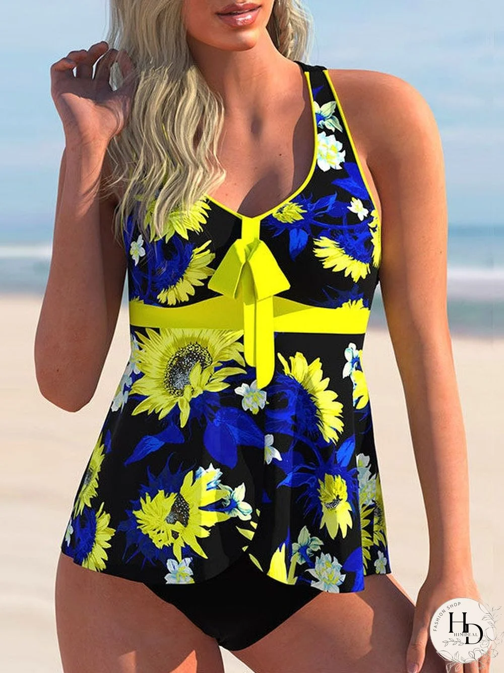 Plus Size Swimwear Sleeveless Bright Striped Floral Printed Tankini