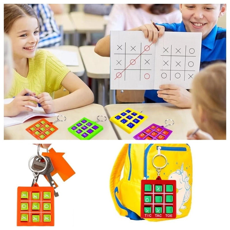 XO Tic-tac-toe Key Chain Plastic Chess Three-player Chess Over-the-well Game Circle Fork Chess Pendant Gift Toy