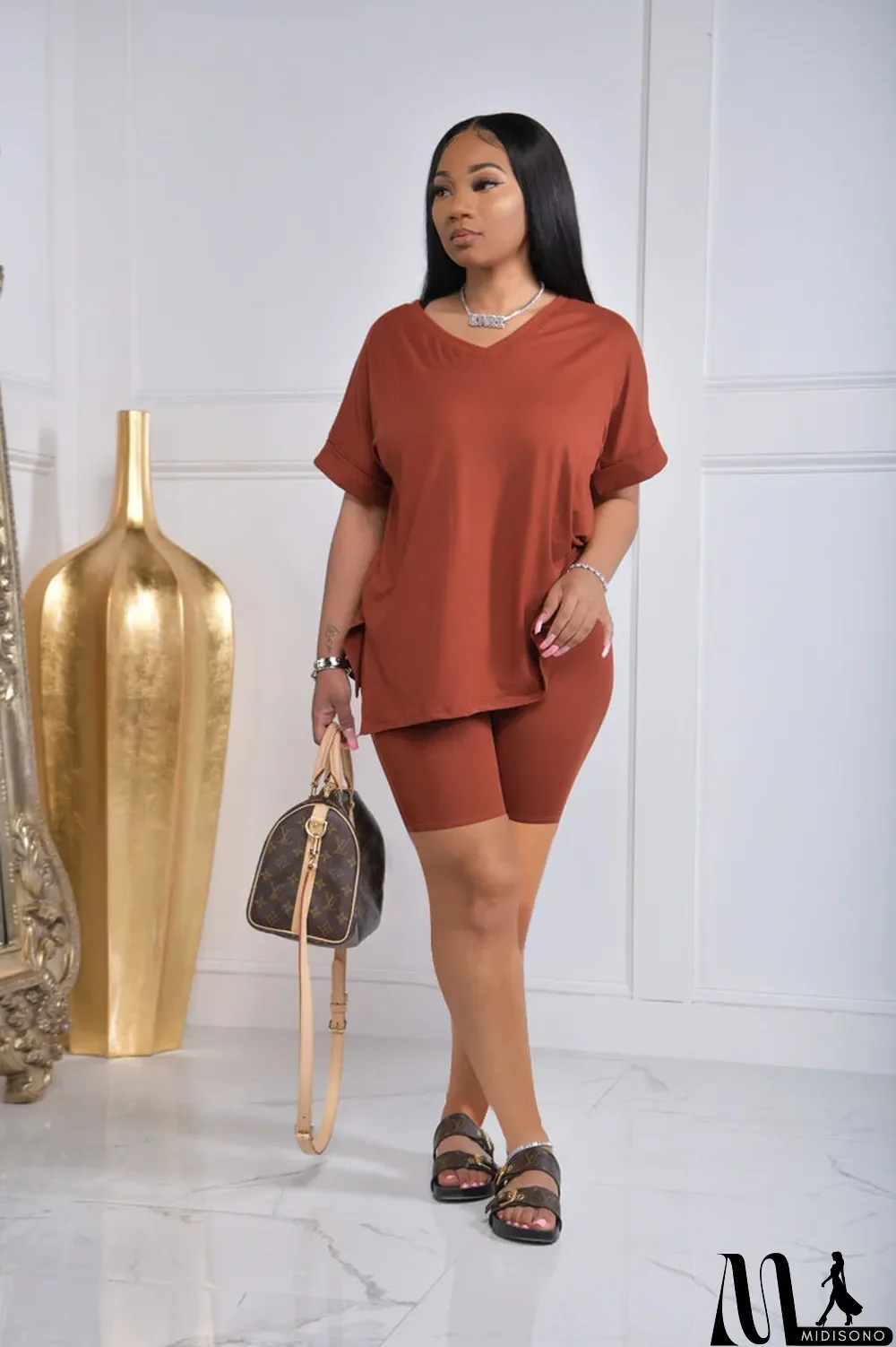 MidiSono - Two-piece Solid Color Slit Casual Shorts