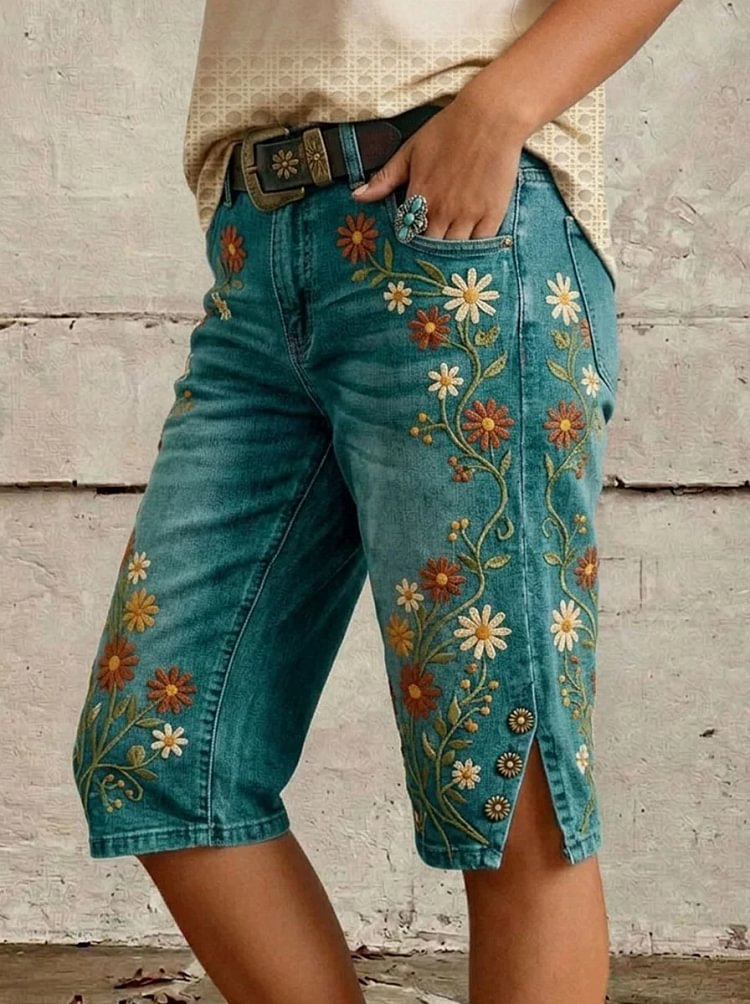 Women's Daisy Floral Print Mid-Length Split Hem Denim Bermuda Shorts
