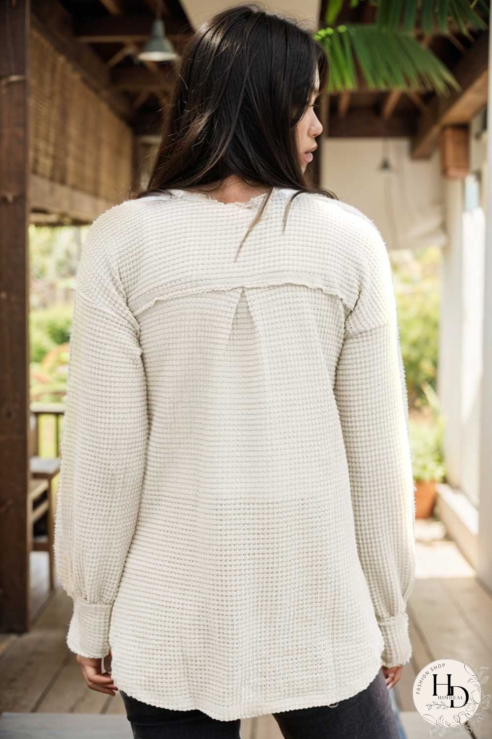 deep v neck long sleeve knitted sweater