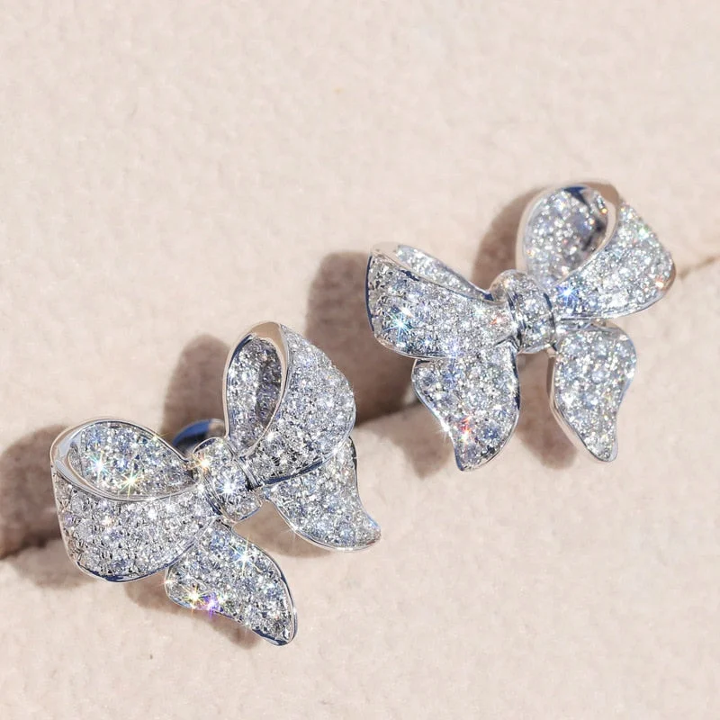 Huitan Delicate Bowknot Stud Earrings Women Silver Color Brilliant CZ Cute Girl Gift Female Earrings Trendy Jewelry Dropshipping