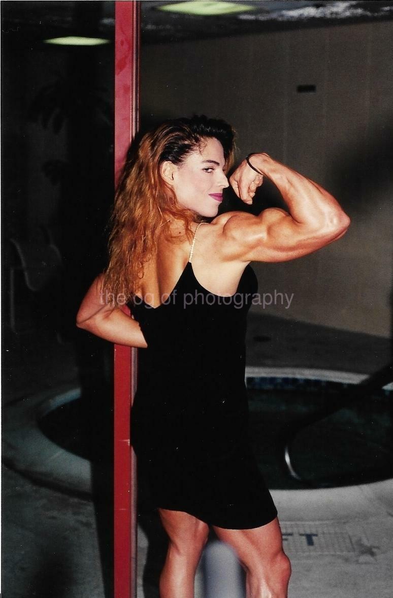 VICKI LESTANKO Female Bodybuilder 80's 90's FOUND Photo Poster painting Muscle Woman EN 18 18 V