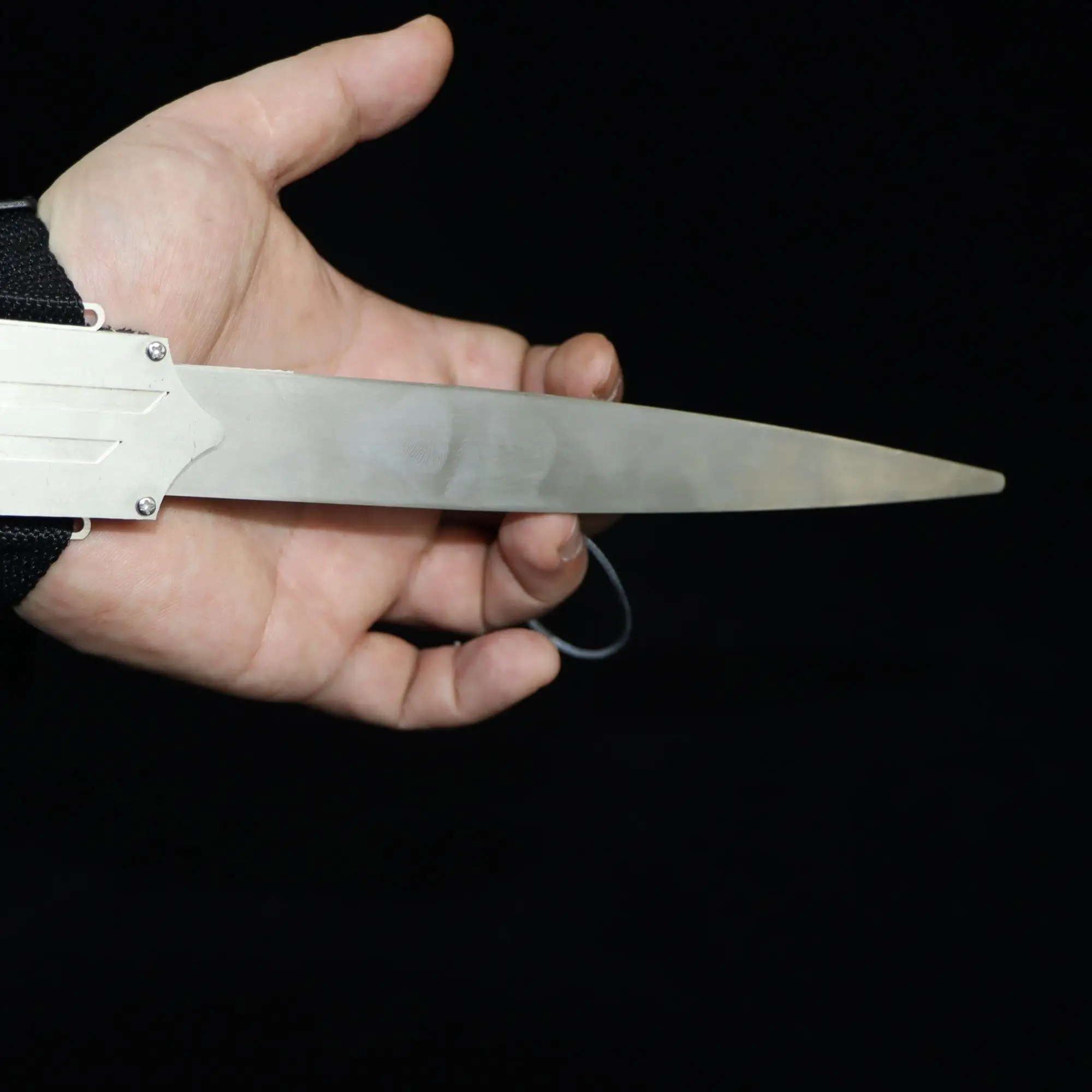 Hidden Blade Metal Assassin's hidden blade image 7