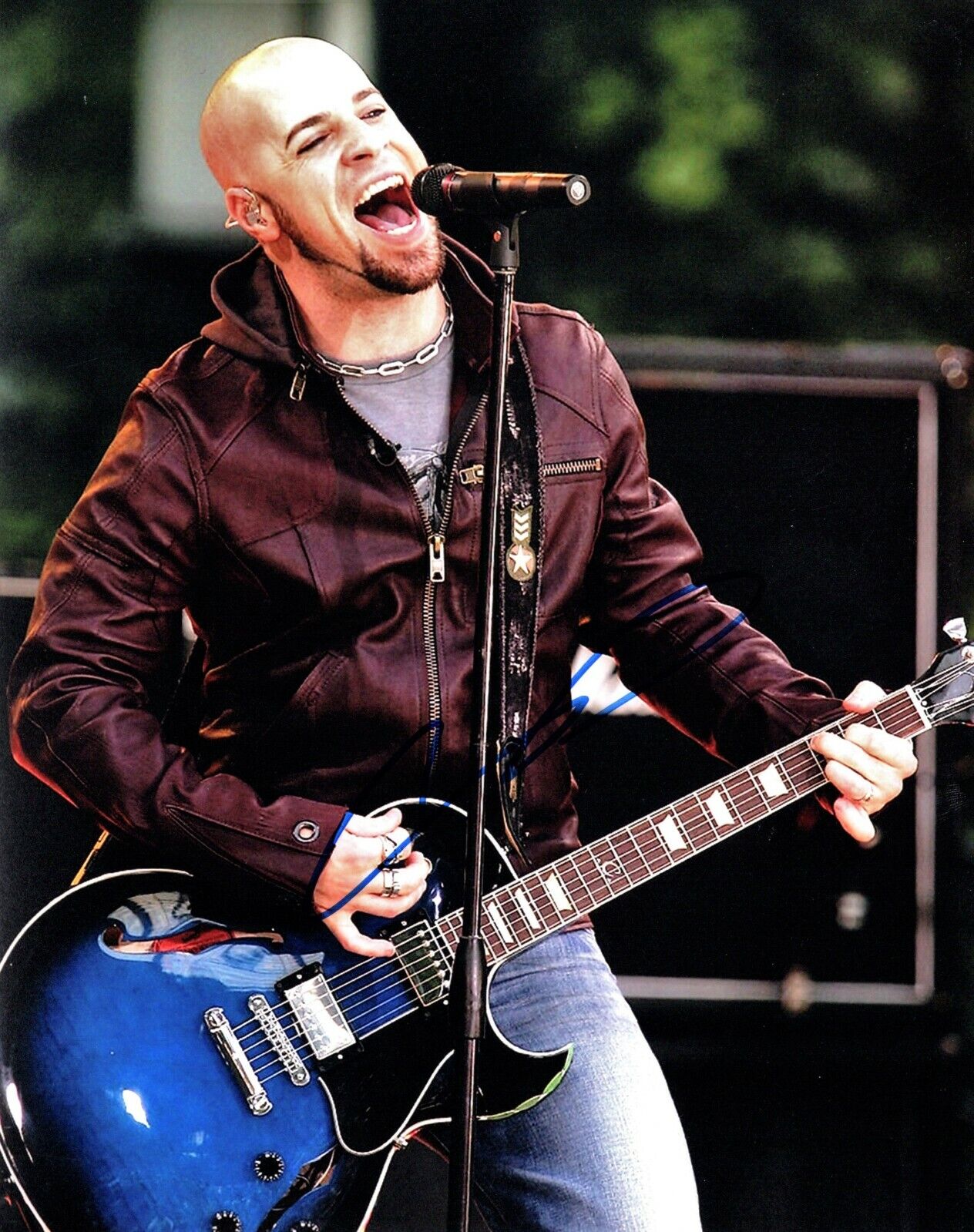 Chris Daughtry Signed - Autographed Rock Singer 8x10 inch Photo Poster painting with RDM COA