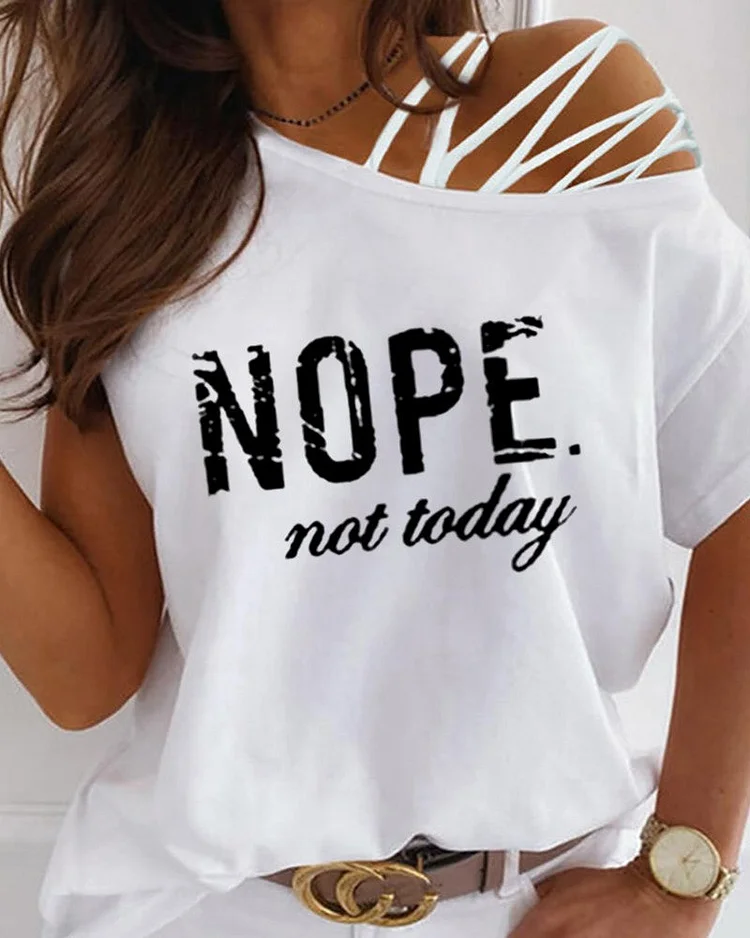 New off-the-shoulder printed T-shirt socialshop