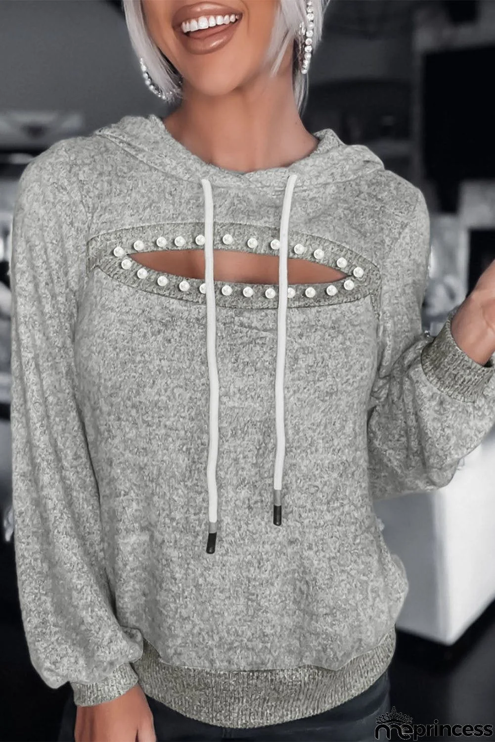 Cut Out Bead Long Sleeve Pullover Sweatshirt
