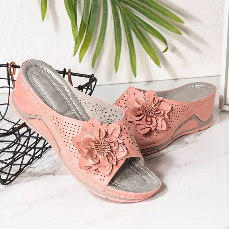 Yyvonne Women Summer New 2022 Women's Woven Flower Wedge Slippers Outdoor Sports Beach Casual Peep Toe Comfortable Shoes