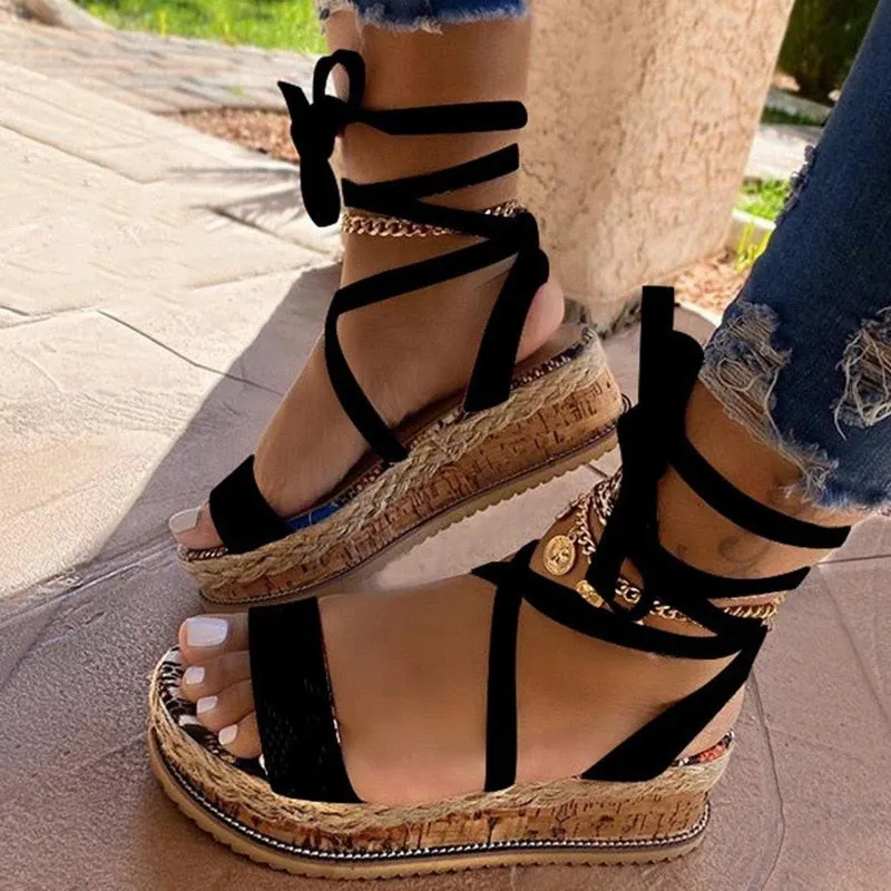2021 Summer Women Square Sandals Headgear Toe Ring Strap Ankle Strap Roman Sandals Female Large Size Flat Outer Sandals Slippers