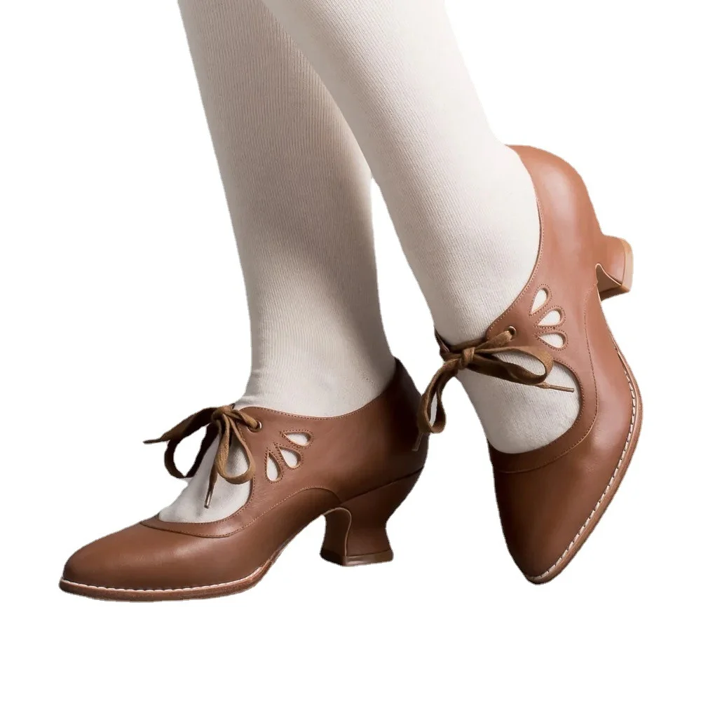 Breakj Breakj New Fashion Heel Women Hollow Heel Single Shoes Pure Color Large-Size Pointed Shoes