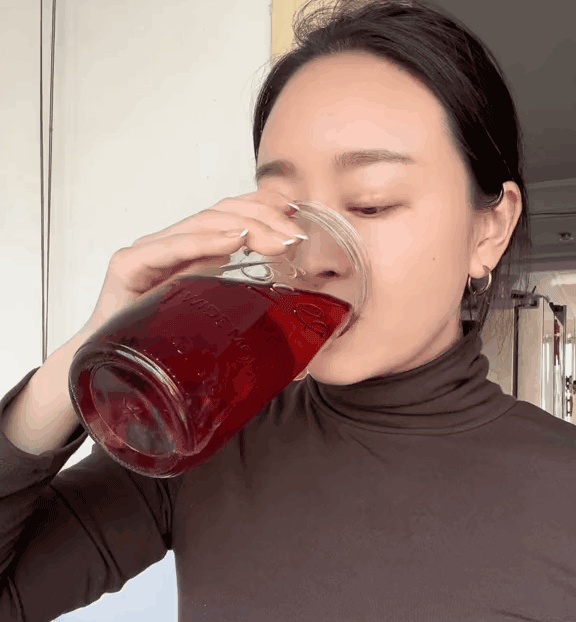 Highly popular in Japan Detoxifying and nourishing purple corn husk tea