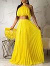 Stylish Condole Belt Pleated Halterneck Two Pieces Set