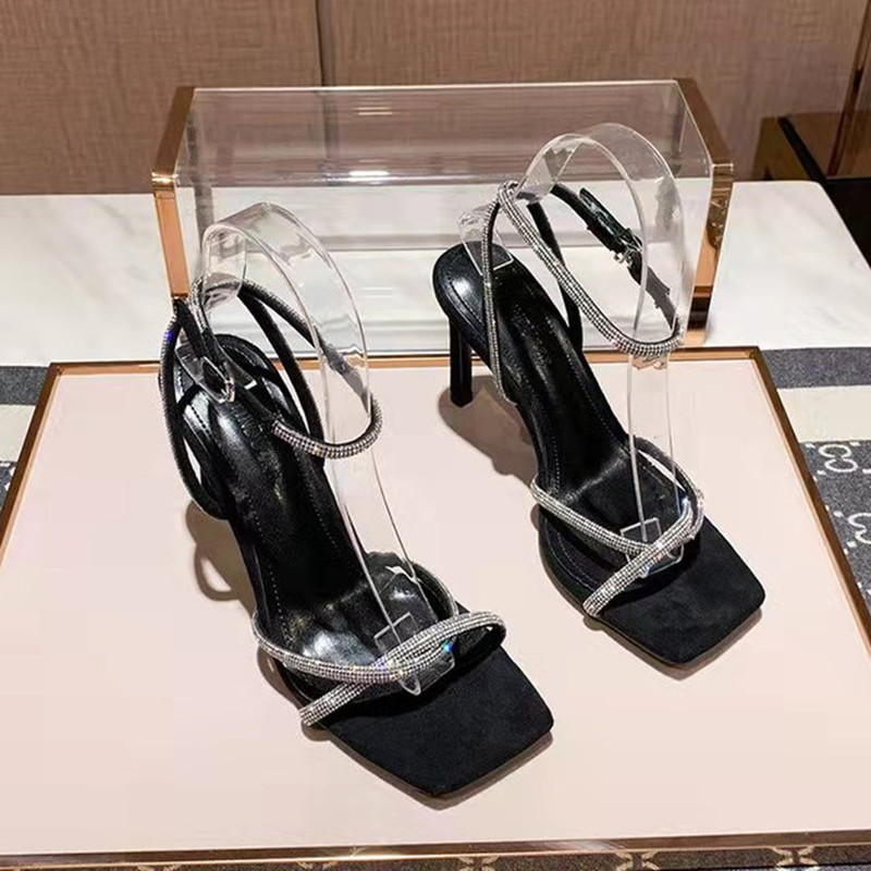 Qengg Summer New Brand Women Sandal Star Style Crystal Ladeis Derss Shoes Luxury Rhinestones Bowknot Gladiator Sandals