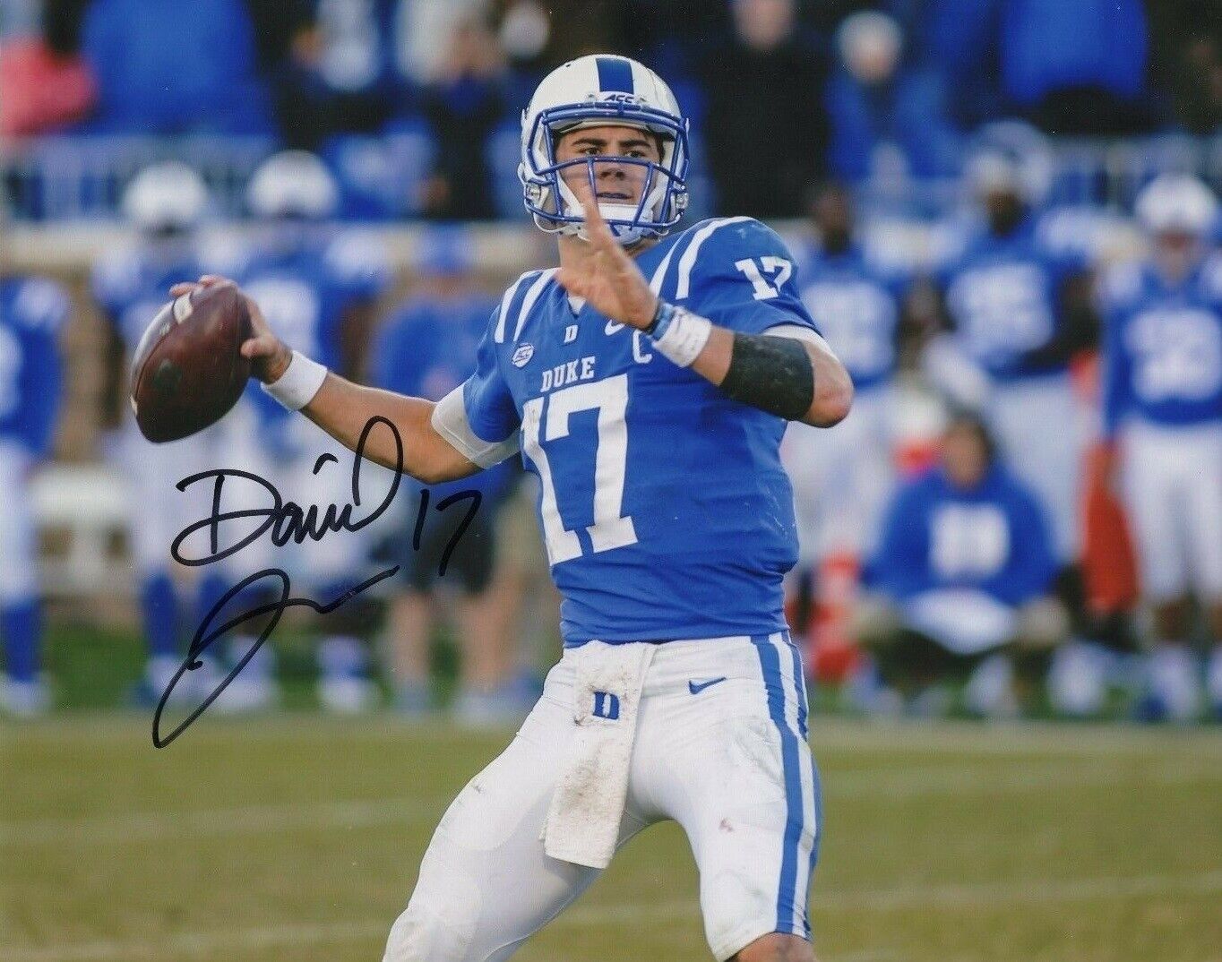 Daniel Jones Autographed Signed 8x10 Photo Poster painting ( Giants ) REPRINT ,