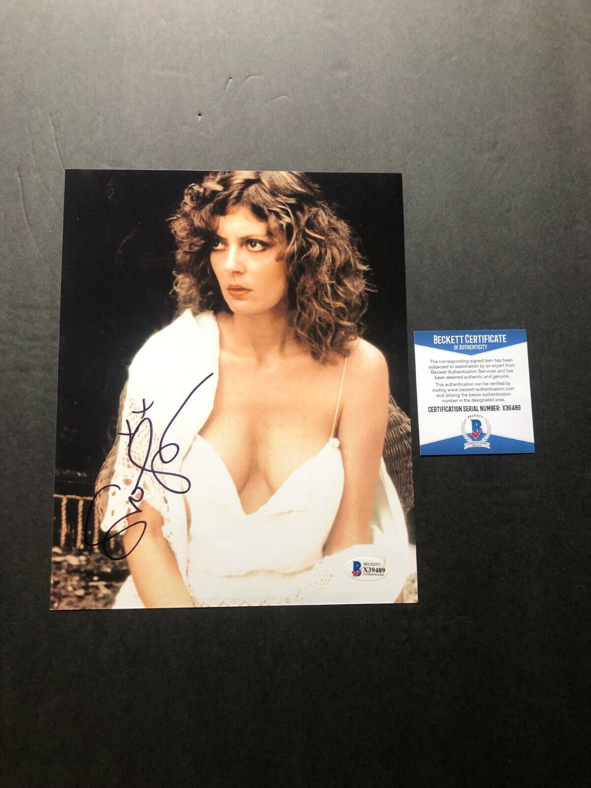 Susan Sarandon Hot! signed autographed classic sexy 8x10 Photo Poster painting Beckett BAS Coa