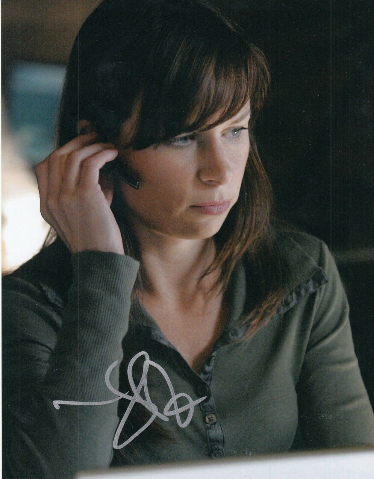 MARY LYNN RAJSKUB signed (24) autographed 8X10 Photo Poster painting *Chloe O'Brian* W/COA #4