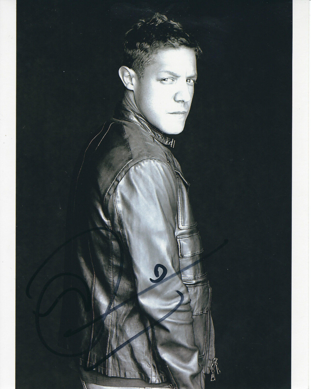 THEO ROSSI SONS OF ANARCHY AUTOGRAPHED Photo Poster painting SIGNED 8X10 #6 JUAN JUICE ORTIZ