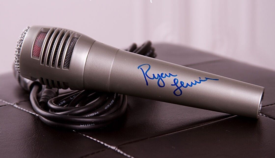 GFA Macklemore Group * RYAN LEWIS * Signed New Microphone AD2 COA