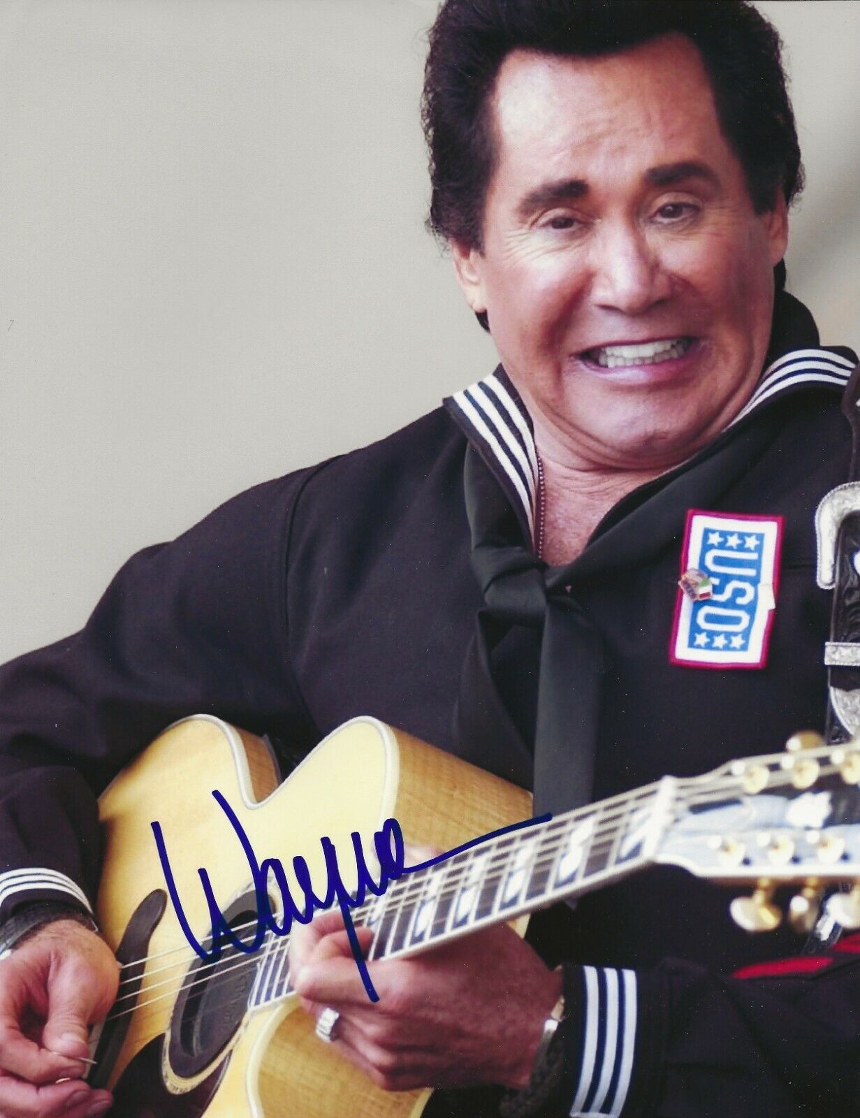 Wayne Newton REAL hand SIGNED 8.5x11 Photo Poster painting COA w/ Photo Poster painting Mr. Las Vegas