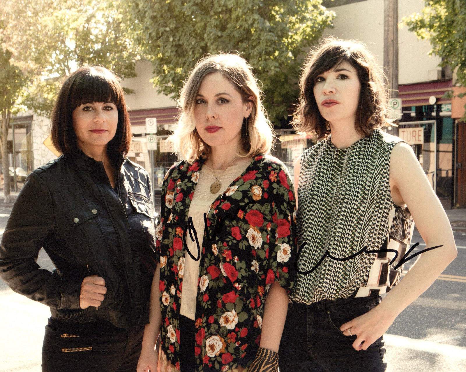 GFA Carrie Brownstein Band * SLEATER-KINNEY * Signed 8x10 Photo Poster painting PROOF AD1 COA