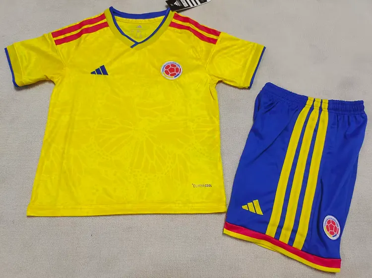 Colombia Home Kit for the 26-27 Season - Children's Set