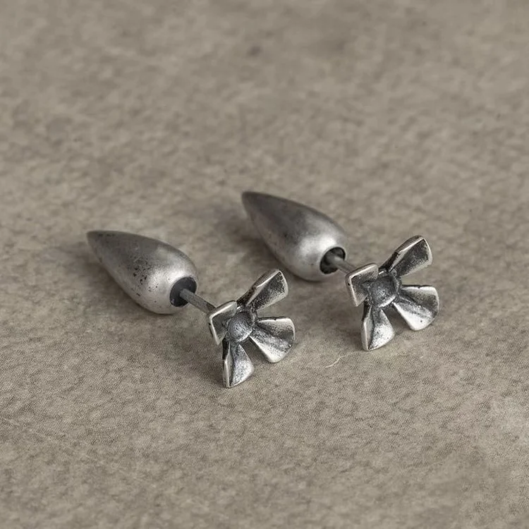 S925 Punk Carrot Silver Stud Earrings