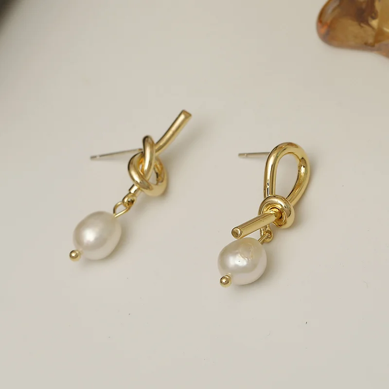 Knotted Gold & Freshwater Pearl Earrings