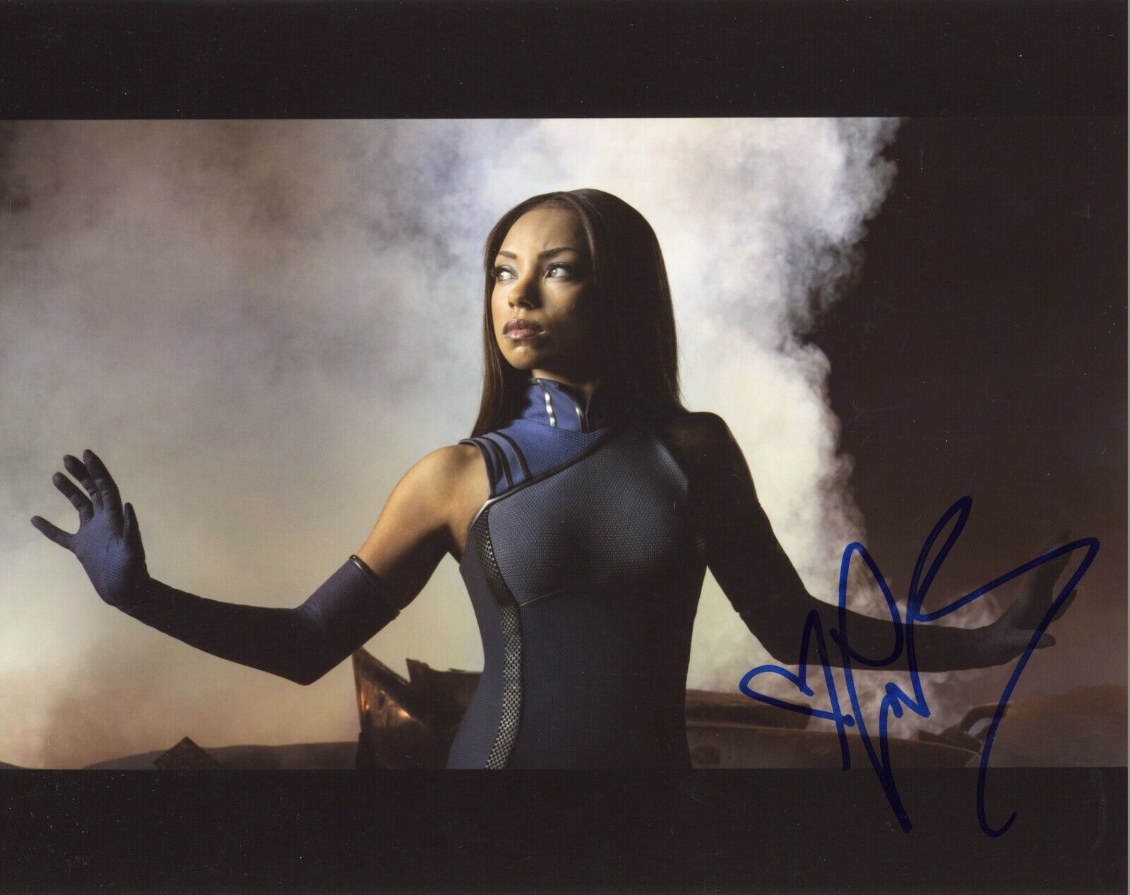 ~~ LOGAN BROWNING Authentic Hand-Signed POWERS