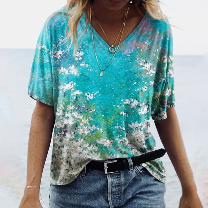Casual Floral Printed Women's V-neck T-shirt