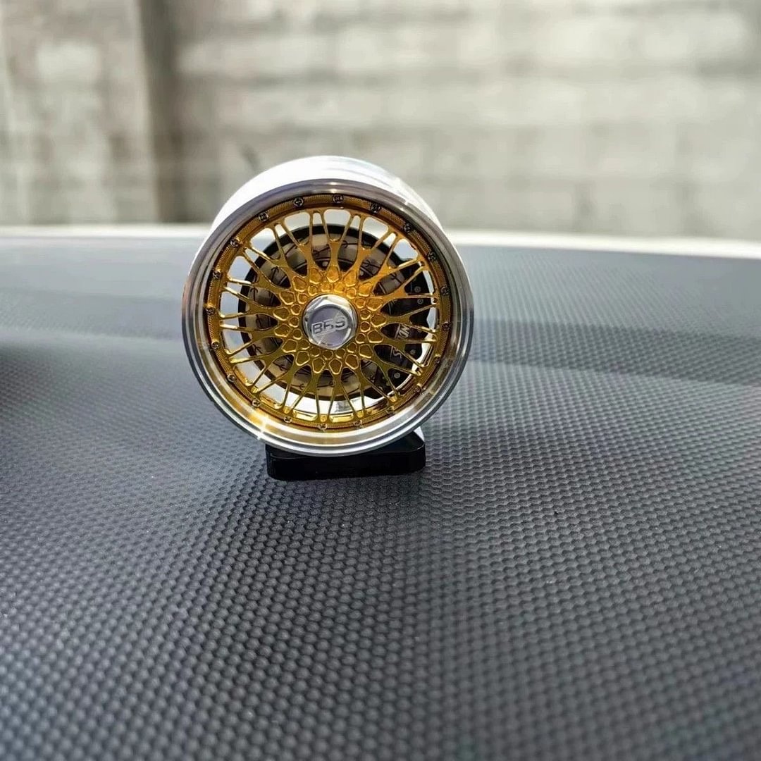 Car-mounted forged aluminum alloy wheel-shaped air freshener (car logo can be customized)