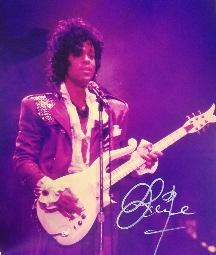 Prince Autographed Signed 8x10 Photo Poster painting REPRINT ,