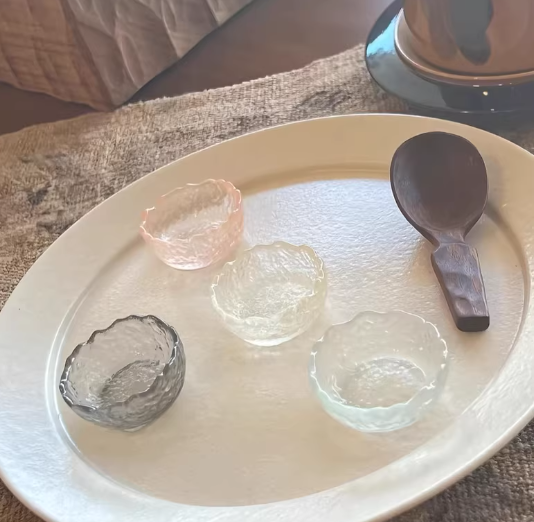4-Color Glass Bowls