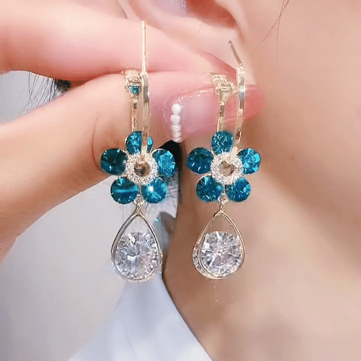 LAST DAY 50% OFF - Fashion Flower Diamond Earrings (Buy 2 Free Shipping)